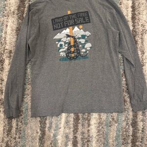 Patagonia Heather Gray Long Sleeve Tee